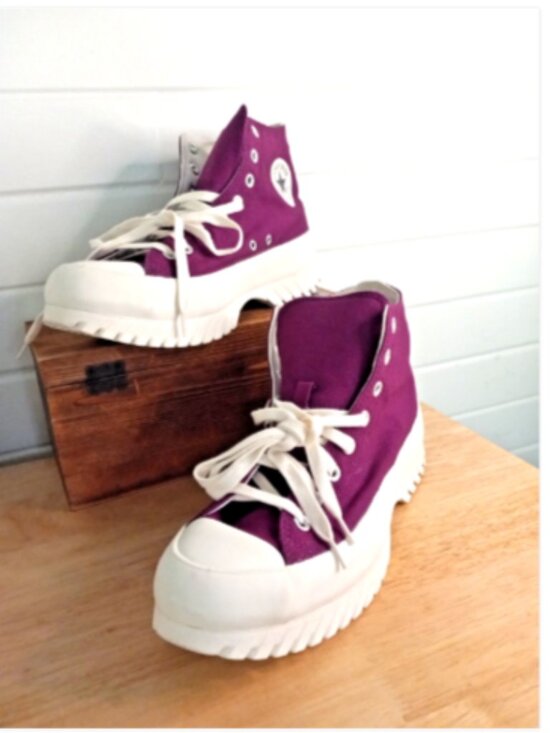 Converse Other - NEW Converse Chuck Taylor Lugged 2.0 High Top Mystic Orchid A03701C Unisex 10.5